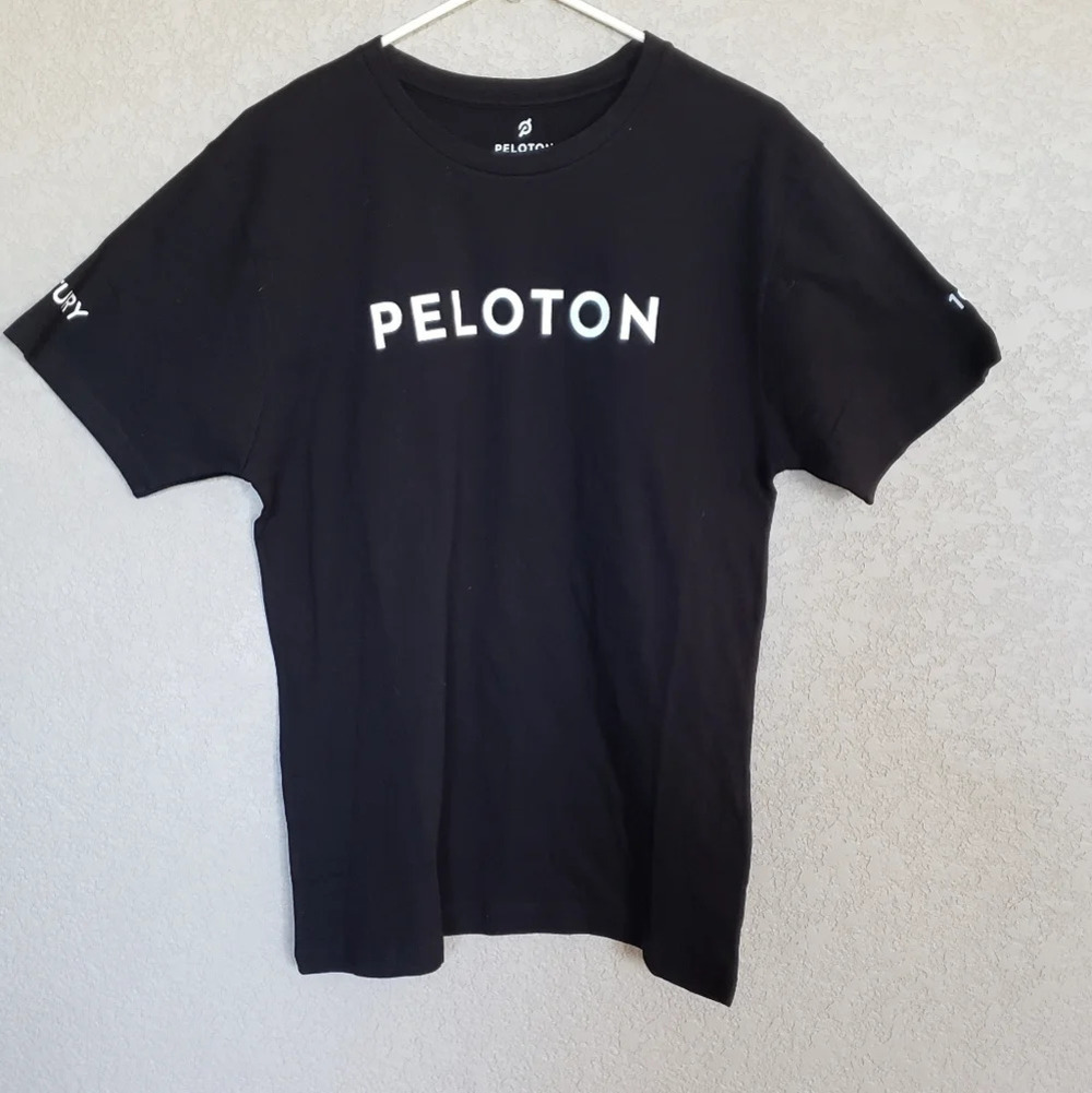 Peleton tee size Medium